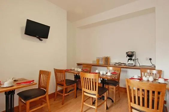 Penzion Abbington House 3*